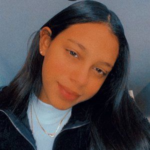 Meet your Posher, Cristal j